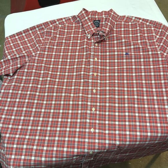Brook’s Brothers 4XLT Plaid Short Sleeve button up shirt D28 - Picture 3 of 4